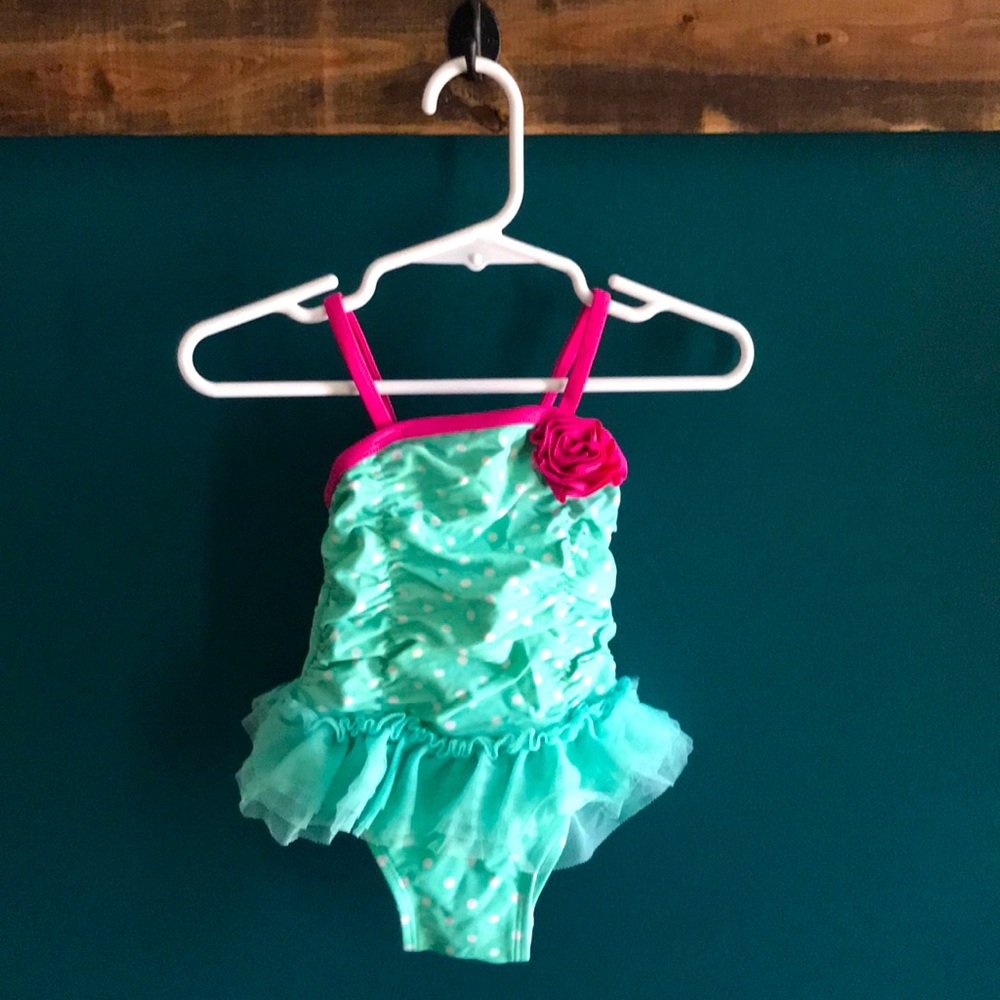 Bathing suit